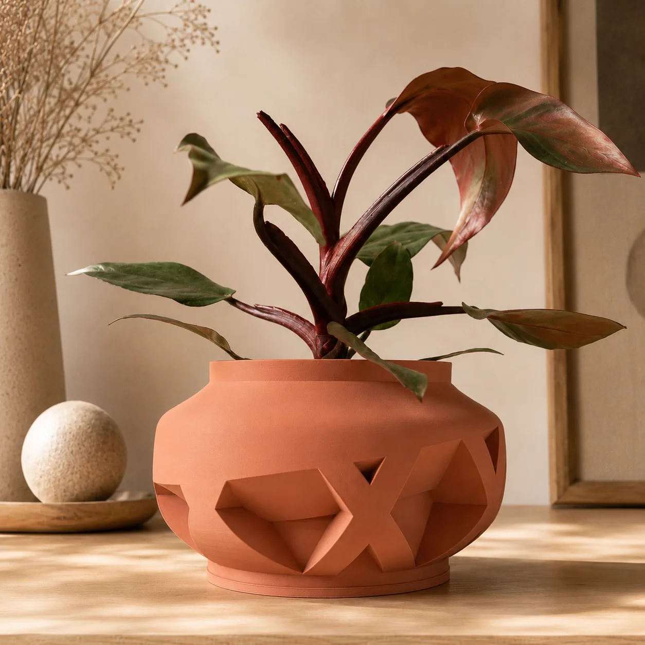 Nomio Planter
